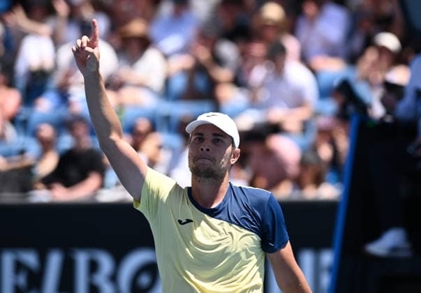 TENNIS AUSTRALIAN OPEN, Miomir Kecmanovic of Serbia reacts during the Men™s 1st round match against Tomas Martin Etcheverry of Argentina on day 1of the 2026 Australian Open tennis tournament at Melbourne Park in Melbourne, Sunday, January 18, 2026. ( NO ARCHIVING MELBOURNE VICTORIA AUSTRALIA  Copyright: xJOELxCARRETTx 20260118159609308968