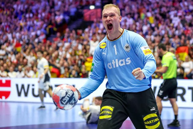 17.01.2026, Handball, Men s EHF EURO 2026, Deutschland - Serbien, Jyske Bank Boxen in Herning, Dänemark, Preliminary Round: David Späth (Germany 01) Jubelnd Emotionen Freude Dänemark