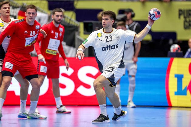 17.01.2026, Handball, Men s EHF EURO 2026, Deutschland - Serbien, Jyske Bank Boxen in Herning, Dänemark, Preliminary Round: Renars Uscins (Germany 23) Dänemark