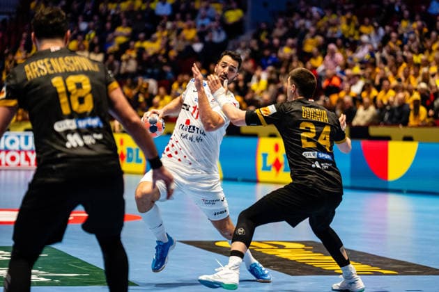 Croatia v Georgia, EHF EURO 2026, Malmo, Sweden Malmo, Sweden - 2026, January 17 : Zvonimir Srna (11) of Croatia seen during the EHF Euro 2026 match between Croatia v Georgia at Malmo Arena, Malmo on 17 01 2026 Sweden, Malmö, Malmö Arena  Copyright: xGonzalesxPhoto TobiasxJorgensenx