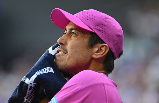 TENNIS AUSTRALIAN OPEN, Jason Kubler of Australia recovers during the Men™s 1st round match against Frances Tiafoe of USA on day 1 of the 2026 Australian Open tennis tournament at Melbourne Park in Melbourne, Wednesday, January 14, 2026. ( NO ARCHIVING MELBOURNE VICTORIA AUSTRALIA  Copyright: xLUKASxCOCHx 20260118121811828452