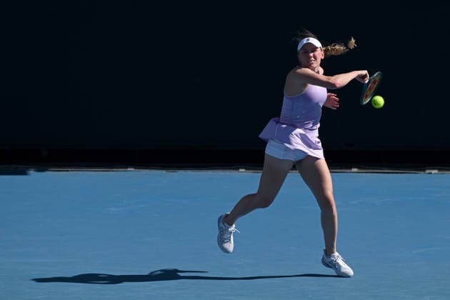 TENNIS AUSTRALIAN OPEN, Ekaterina Alexandrova of Russia in action during the Women™s 1st round match against Zeynep Sonmez of Turkey on day 1 of the 2026 Australian Open tennis tournament at Melbourne Park in Melbourne, Sunday, January 18, 2026. ( NO ARCHIVING MELBOURNE VICTORIA AUSTRALIA  Copyright: xJAMESxROSSx 20260118169346966228