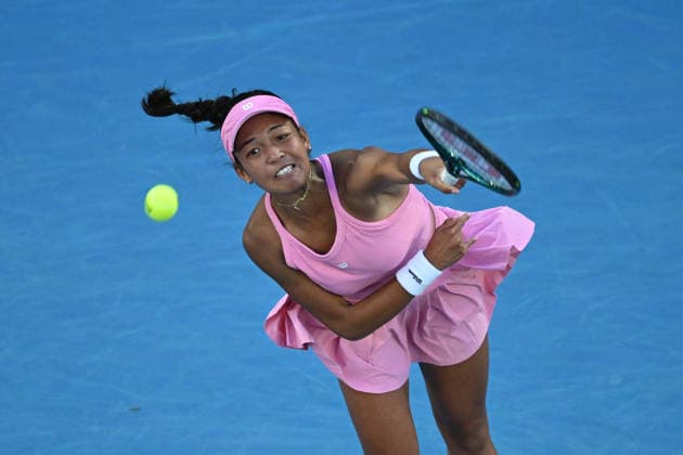 TENNIS AUSTRALIAN OPEN, Tiantsoa Rakotomanga Rajaonah of France in action during the Women™s 1st round match against Aryna Sabalenka of Belarus on day 1 of the 2026 Australian Open tennis tournament at Melbourne Park in Melbourne, Sunday, January 18, 2026. ( NO ARCHIVING MELBOURNE VICTORIA AUSTRALIA  Copyright: xJAMESxROSSx 20260118116562077712