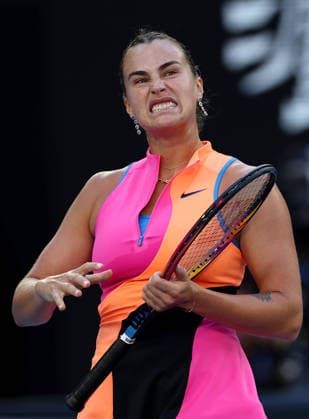 Aryna Sabalenka of Belarus frustrated Australian Open tennis tournament, Day One, Melbourne Park, Australia - 18 Jan 2026Melbourne Melbourne Park Victoria (VIC) Australia  Copyright: xEllaxLing Shutterstockx 16302995n