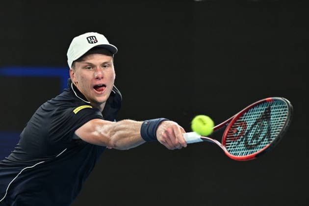 TENNIS AUSTRALIAN OPEN, Jenson Brooksby of USA in action during the Men™s 1st round match against Alexander Bublik of Kazakhstan on day 1 of the 2026 Australian Open tennis tournament at Melbourne Park in Melbourne, Sunday, January 18, 2026. ( NO ARCHIVING MELBOURNE VICTORIA AUSTRALIA  Copyright: xJAMESxROSSx 20260118140606401885