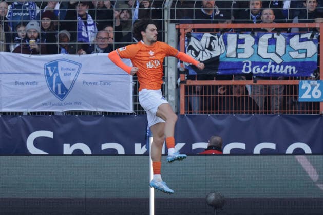 18.01.2026, xgrfx, Fussball 2.Bundesliga, VfL Bochum - SV Darmstadt 98 v.l. Tor, Fraser Hornby (SV Darmstadt) (DFL DFB REGULATIONS PROHIBIT ANY USE OF PHOTOGRAPHS as IMAGE SEQUENCES and or QUASI-VIDEO) Bochum