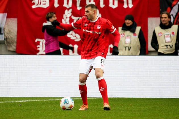 2. Bundesliga: 1. FC Kaiserslautern - Hannover 96 am 18.01.2026 im Fritz-Walter-Stadion in Kaiserslautern Luca Sirch (1. FC Kaiserslautern)