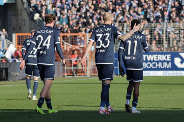 18.01.2026, xgrfx, Fussball 2.Bundesliga, VfL Bochum - SV Darmstadt 98 v.l. Tor, Philipp Hofmann (VfL Bochum) (DFL DFB REGULATIONS PROHIBIT ANY USE OF PHOTOGRAPHS as IMAGE SEQUENCES and or QUASI-VIDEO) Bochum