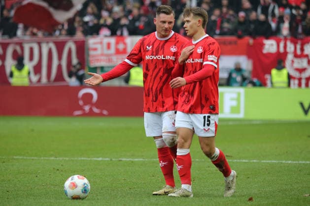 2. Bundesliga: 1. FC Kaiserslautern - Hannover 96 am 18.01.2026 im Fritz-Walter-Stadion in Kaiserslautern Marlon Ritter (1. FC Kaiserslautern) Naatan Mikael Skyttä (1. FC Kaiserslautern)