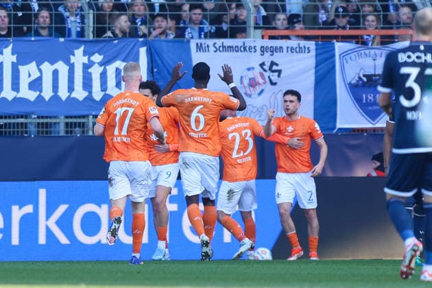 Torjubel zum 2:2 durch Isac Lidberg (SV Darmstadt 98) GER, VfL Bochum gegen SV Darmstadt 98, Fussball, 2.Liga, 18.Spieltag, Spielzeit 2025 2026, 18.01.2026 DFL REGULATIONS PROHIBIT ANY USE OF PHOTOGRAPHS AS IMAGE SEQUENCES AND OR QUASI-VIDEO GER, VfL Bochum gegen SV Darmstadt 98, Fussball, 2.Liga, 18.Spieltag, Spielzeit 2025 2026, 18.01.2026 Bochum