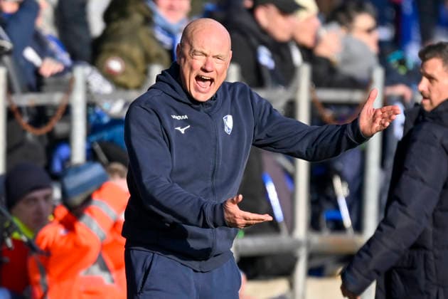 Uwe Rösler Roesler (Bochum) Mimik starker Gesichtsausdruck Emotion. Gestik Geste gestikuliert 18.01.2026 Fussball VfL Bochum vs SV Darmstadt 98, Vonovia Ruhrstadion, Bochum, DFB DFL REGULATIONS PROHIBIT ANY USE OF PHOTOGRAPHS AS IMAGE SEQUENCES AND OR QUASI-VIDEO