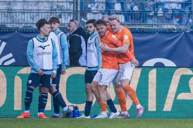 2. Fussball Bundesliga, VfL Bochum - SV Darmstadt 98; 18.01.2026 Jubel zum 2:3 durch Luca Marseiler (SV Darmstadt 98, 8), Tor, Torjubel 2. Fussball Bundesliga, VfL Bochum - SV Darmstadt 98, VONONVIA Ruhrstadion am 18.01.2026 DFL REGULATIONS PROHIBIT ANY USE OF PHOTOGRAPHS AS IMAGE SEQUENCES AND OR QUASI-VIDEO.