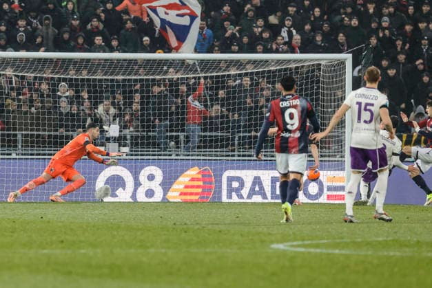 January 18, 2026, Bologna, BOLOGNA: Fiorentina s Rolando Mandragora scores the 0-1 goal during the Italian Serie A soccer match Bologna FC vs ACF Fiorentina at Renato Dall Ara stadium in Bologna, Italy, 18 January 2026. ANSA SERENA CAMPANINI. Soccer: Serie A ; Bologna-Fiorentina  - ZUMAa110 20260118_zaf_a110_013 Copyright: xSerenaxCampaninix