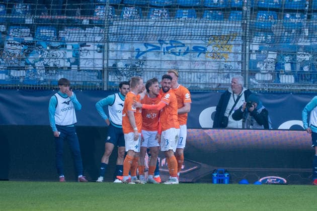 Deutschland: 2.Bundesliga 2025 26 Vfl Bochum vs. SV Darmstadt 98,18. Spieltag - 18.01.2026 - Vonovia Ruhstadion (Bochum) Jubeltor Marco Richter (SV Darmstadt 98,23) Fabian Halland (SV Darmstadt 98,32) Kai Klefisch