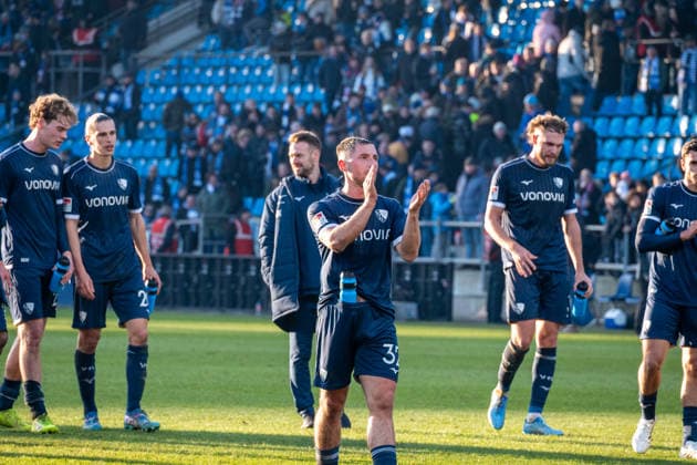 Deutschland: 2.Bundesliga 2025 26 Vfl Bochum vs. SV Darmstadt 98,18. Spieltag - 18.01.2026 - Vonovia Ruhstadion (Bochum) Maximilian Wittek (Vfl Bochum,32)