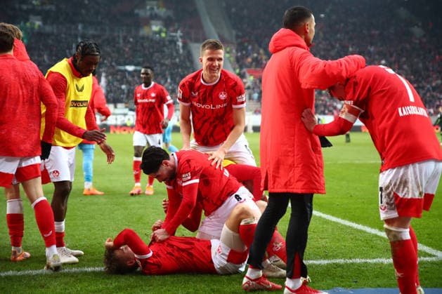 2. Bundesliga: 1. FC Kaiserslautern - Hannover 96 am 18.01.2026 im Fritz-Walter-Stadion in Kaiserslautern Torjubel nach dem Tor zum celebrating the goal celebrate 3:1 durch Naatan Mikael Skyttä (1. FC Kaiserslautern)