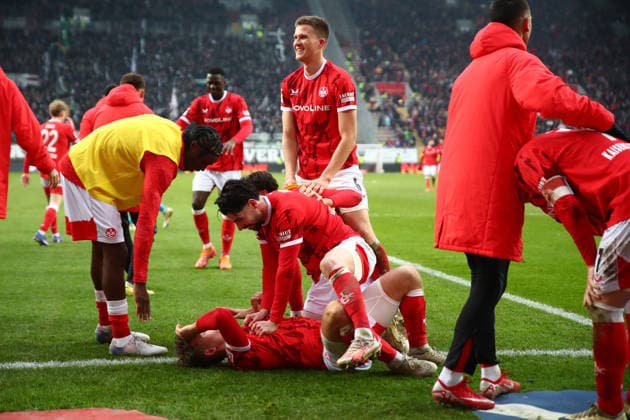 2. Bundesliga: 1. FC Kaiserslautern - Hannover 96 am 18.01.2026 im Fritz-Walter-Stadion in Kaiserslautern Torjubel nach dem Tor zum celebrating the goal celebrate 3:1 durch Naatan Mikael Skyttä (1. FC Kaiserslautern)