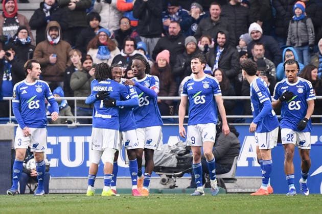 RC Strasbourg Alsace v FC Metz - Ligue 1 McDonald s 2025 2026 06 Ismael DOUKOURE (rcsa) - 20 Martial GODO (rcsa) during the Ligue 1 McDonald s match between Strasbourg and Metz at Stade de la Meinau on January 18, 2026 in Strasbourg, France. Strasbourg France  Copyright: xFEPx 776348252