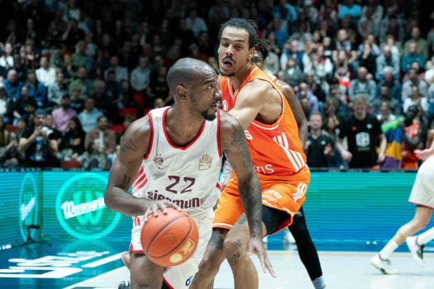 Chemnitz, Deutschland 18. Januar 2026: 1.BBL - 2025 2026 - Niners Chemnitz vs. FC Bayern München Im Bild: Copyright: xFotostandx xNachtigallx