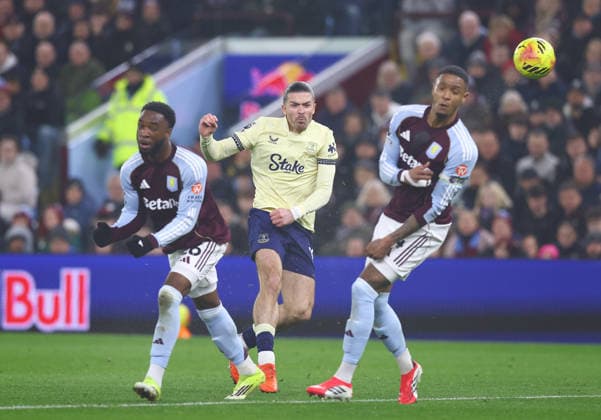 Jack Grealish of Everton takes a shot Aston Villa v Everton, Premier League, Football, Villa Park, Birmingham, UK - 18 Jan 2026Birmingham Villa Park United Kingdom EDITORIAL USE ONLY No use with unauthorised audio, video, data, fixture lists, club league logos or live services. Online in-match use limited to 120 images, no video emulation. No use in betting, games or single club league player publications. Copyright: xMattxWest Shutterstockx 16348235y