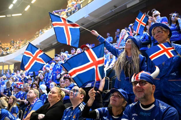KRISTIANSTAD, SVERIGE 20260118 Iceland fans before the 2026 EHF European Men s Handball Championship (the EHF Euro 2026) match between Poland and Iceland at Kristianstad Arena, in Kristianstad, Sweden, on January 18, 2026. KRISTIANSTAD SVERIGE x50090x *** KRISTIANSTAD, SVERIGE 20260118 Iceland fans before the 2026 EHF European Men s Handball Championship the EHF Euro 2026 match between Poland and Iceland at Kristianstad Arena, in Kristianstad, Sweden, on January 18, 2026 KRISTIANSTAD SVERIGE x50090x  Copyright: xJohanxNilsson TTx EHF EURO 2026 POLAND-ICELAND