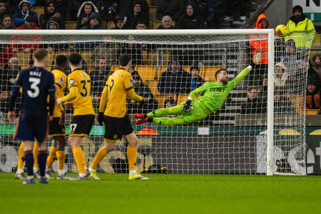 18th January 2026; Molineux Stadium, Wolverhampton, West Midlands, England; Premier League Football, Wolverhampton Wanderers versus Newcastle United; Jose Sa of Wolverhampton Wanderers dives but the ball goes wide  GodfreyxPitt Content restricted for UK based newspaper