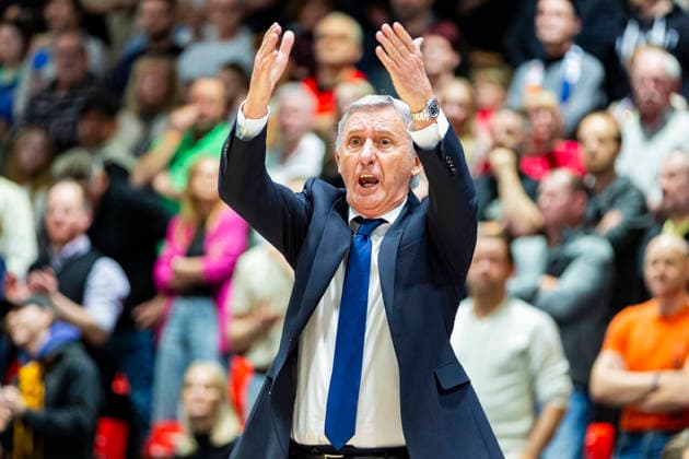 18.01.2026, xomx, Basketball easyCredit BBL Bundesliga, NINERS Chemnitz - FC Bayern München v.l. Svetislav Pesic (Bayern München Trainer). Portrait, Portraet, Chemnitz