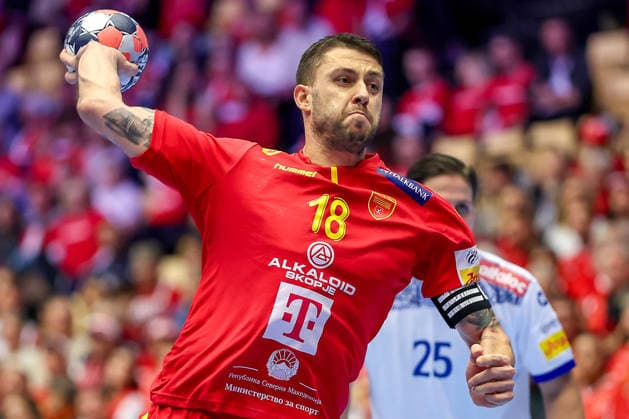 18.01.2026, Handball, Men s EHF EURO 2026, Portugal - Nordmazedonien, Jyske Bank Boxen in Herning, Dänemark, Preliminary Round: Filip Kuzmanovski (North Macedonia 18) Dänemark