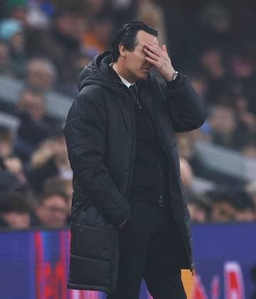 Aston Villa manager Unai Emery looks dejected Aston Villa v Everton, Premier League, Football, Villa Park, Birmingham, UK - 18 Jan 2026Birmingham Villa Park United Kingdom EDITORIAL USE ONLY No use with unauthorised audio, video, data, fixture lists, club league logos or live services. Online in-match use limited to 120 images, no video emulation. No use in betting, games or single club league player publications.  Copyright: xMattxWest Shutterstockx 16348235ar