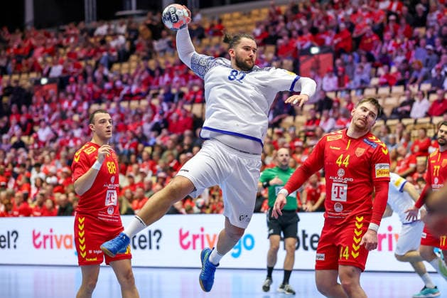 18.01.2026, Handball, Men s EHF EURO 2026, Portugal - Nordmazedonien, Jyske Bank Boxen in Herning, Dänemark, Preliminary Round: Luis Diogo Sousa Frade (Portugal 82) Dänemark