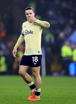 Birmingham, England, 18th January 2026. Jack Grealish of Everton acknowledges the Holte End and blows a kiss during the Aston Villa vs Everton Premier League match at Villa Park, Birmingham. Picture credit should read: Jessica Hornby Sportimage EDITORIAL USE ONLY. No use with unauthorised audio, video, data, fixture lists, club league logos or live services. Online in-match use limited to 120 images, no video emulation. No use in betting, games or single club league player publications. SPI_074_JH_Villa_Everton SPI-4460-0074