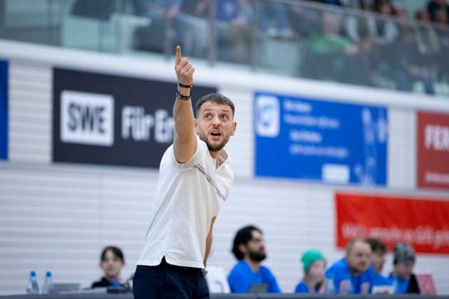 BARMER 2. Basketball Bundesliga ProB Süd: CATL Basketball Löwen vs. SV Fellbach Flashers; Erfurt; 18.01.2026 Kristiyan Borisov (Trainer; SV Fellbach Flashers) BARMER 2. Basketball Bundesliga ProB Süd: CATL Basketball Löwen vs. SV Fellbach Flashers; Riethsporthalle Erfurt; 18.01.2026 Copyright: xBEAUTIFULxSPORTS Duehringx