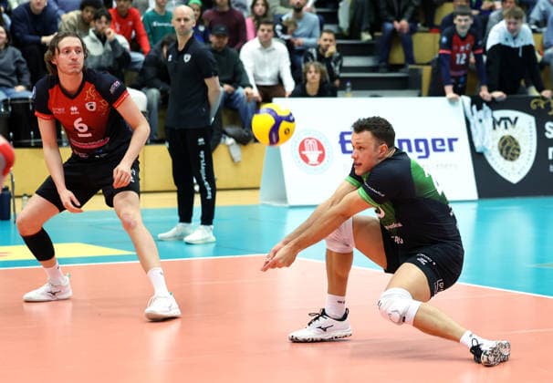 18.01.2026, Deutschland, Ludwigsburg, Volleyball Barock Volleys Ludwigsburg vs. Baden Volleys SSC Karlsruhe, v.l. Ben-Simon Bonin (LB), Jeffrey Klok (LB)