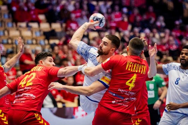 DENMARK EM Men s Handball: North Macedonia - Portugal North Macedonia s Martin Velkovski and Marko Stojkovikj and Portugal s Martim Costa during the men s handball match between North Macedonia and Portugal in EHF Euro 2026 group B at Jyske Bank Boxen in Herning on Sunday, January 18, 2026... (Photo: Sebastian Elias Uth Ritzau Scanpix) , Denmark Copyright: Ritzau Scanpix SebastianxEliasxUthx spdk20260118-200625-L