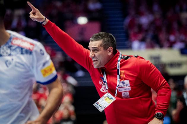 DENMARK EM Men s Handball: North Macedonia - Portugal North Macedonia s National Coach Kiril Lazarov during the men s handball match between North Macedonia and Portugal in EHF Euro 2026 Group B at Jyske Bank Boxen in Herning on Sunday, January 18, 2026... (Photo: Sebastian Elias Uth Ritzau Scanpix) , Denmark Copyright: Ritzau Scanpix SebastianxEliasxUthx spdk20260118-200750-L
