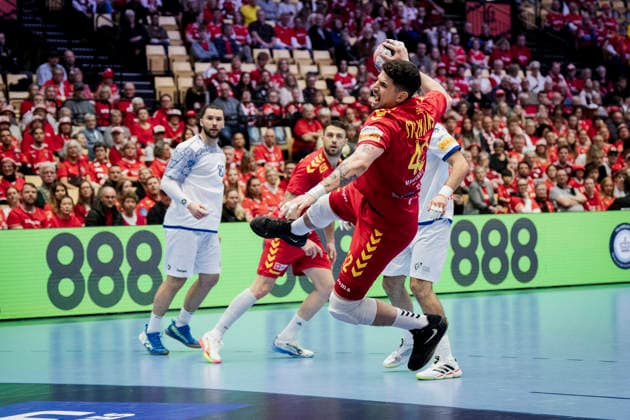 DENMARK EM Men s Handball: North Macedonia - Portugal North Macedonia s Marko Stojkovikj during the men s handball match between North Macedonia and Portugal in EHF Euro 2026 group B at Jyske Bank Boxen in Herning on Sunday, January 18, 2026... (Photo: Sebastian Elias Uth Ritzau Scanpix) , Denmark Copyright: Ritzau Scanpix SebastianxEliasxUthx spdk20260118-201002-L