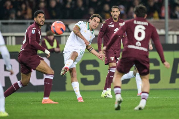CALCIO - Serie A - Torino FC vs AS Roma 21 Paulo Dybala of Roma in action during the Serie A match between Torino FC and AS Roma at Stadio Olimpico di Torino on January 18, 2026 in Turin, Italy. Torino Italy  Copyright: xIPAxSport ABACAx