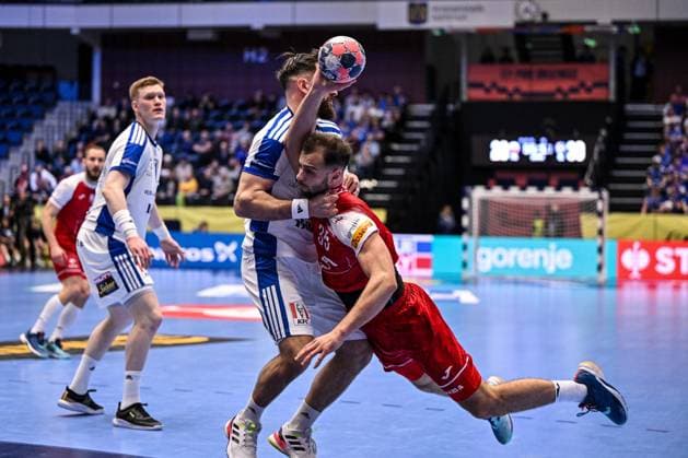 Pawel Paterek of Poland during Men s EHF Euro 2026 - Poland vs Iceland, Handball match in Kristianstad, Sweden, January 18 2026  Copyright: xLuigixCanu IPAxSportx xipa-agency.netx xx IPA_70264340 IPA_Agency_IPA70264340