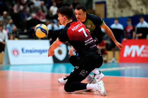 Ludwigsburg: 1. BLM - 25 26 - MTV Ludwigsburg - SSC Karlsruhe Tim Koepfli Köpfli (Ludwigsburg) Ludwigsburg Innenstadtsporthalle Baden-Württemberg Deutschland