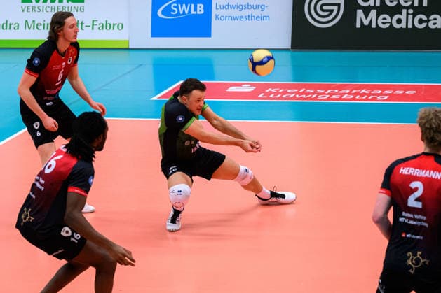 Ludwigsburg: 1. BLM - 25 26 - MTV Ludwigsburg - SSC Karlsruhe Jeffrey Klok (Ludwigsburg) Ludwigsburg Innenstadtsporthalle Baden-Württemberg Deutschland
