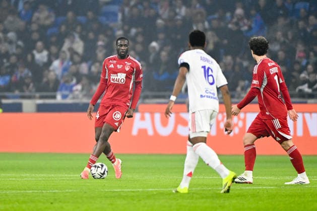 Olympique Lyonnais v Stade Brestois 29 - Ligue 1 McDonald s 2025 2026 44 Soumaila COULIBALY (sb29) during the Ligue 1 McDonald s match between Lyon and Brest at Groupama Stadium on January 18, 2026 in Lyon, France. Lyon France  Copyright: xFEPx 776348250