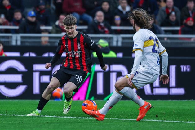 AC Milan vs US Lecce - Serie A 2025 26 - 18 01 2026 Alexis Saelemaekers of AC Milan seen in action during Serie A 2025 26 football match between AC Milan and US Lecce at San Siro Stadium in Milan Copyright: xBEAUTIFULxSPORTS Carabellix