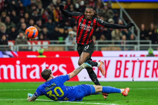 AC Milan vs US Lecce - Serie A 2025 26 - 18 01 2026 Rafael Leao of AC Milan seen in action during Serie A 2025 26 football match between AC Milan and US Lecce at San Siro Stadium in Milan Copyright: xBEAUTIFULxSPORTS Carabellix