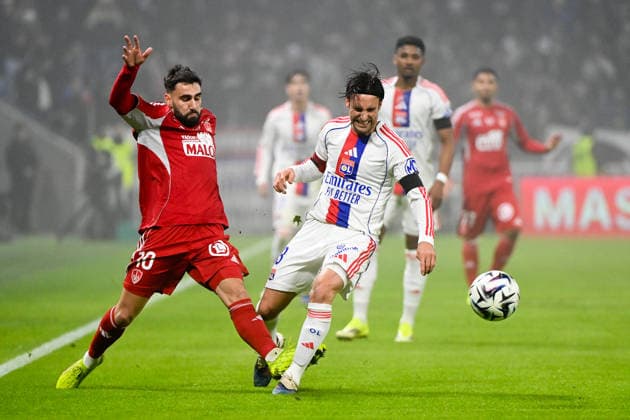 Olympique Lyonnais v Stade Brestois 29 - Ligue 1 McDonald s 2025 2026 10 Romain DEL CASTILLO (sb29) - 03 Nicolas TAGLIAFICO (ol) during the Ligue 1 McDonald s match between Lyon and Brest at Groupama Stadium on January 18, 2026 in Lyon, France. Lyon France  Copyright: xFEPx 776348250
