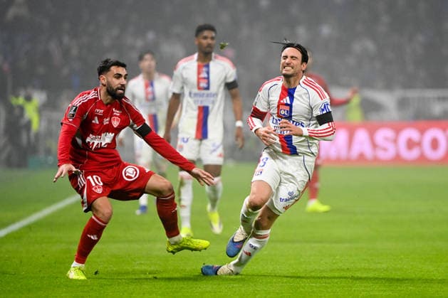 Olympique Lyonnais v Stade Brestois 29 - Ligue 1 McDonald s 2025 2026 10 Romain DEL CASTILLO (sb29) - 03 Nicolas TAGLIAFICO (ol) during the Ligue 1 McDonald s match between Lyon and Brest at Groupama Stadium on January 18, 2026 in Lyon, France. Lyon France  Copyright: xFEPx 776348250