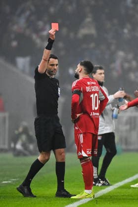 Olympique Lyonnais v Stade Brestois 29 - Ligue 1 McDonald s 2025 2026 Romain LISSORGUE (ARBITRE) - 10 Romain DEL CASTILLO (sb29) during the Ligue 1 McDonald s match between Lyon and Brest at Groupama Stadium on January 18, 2026 in Lyon, France. Lyon France  Copyright: xFEPx 776348250