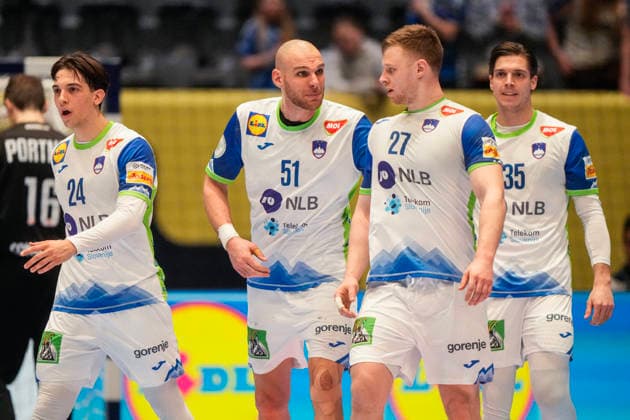 European Handball Championship, Switzerland Slovenia Baerum 20260118 Slovenia s AndraÅ¾ Makuc from left , Borut MaÄkovÅ¡ek, Kristjan HorÅ¾en and Domen Makuc during the EC handball match between Switzerland and Slovenia in the Unity arena Photo Cornelius Poppe NTB Baerum Norway EDITORIAL USE ONLY RESTRICTED USE FOR BETTING COMPANIES  Copyright: xCorneliusxPoppex xNTBx