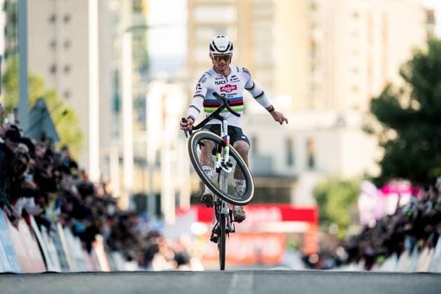 UCI Cyclocross World Cup 2025-2026 Benidorm BENIDORM, SPAIN - JANUARY 18 : Van Der Poel Mathieu (NED) of Alpecin- Premier Tech during the 10th leg of the Benidorm UCI Cyclocross World Cup 2025-2026 a cyclocross race for Men Elite on January 18, 2026 in Benidorm, Spain, 18 01 2026 ( Benidorm Spain  Copyright: xBillyxCeustersx