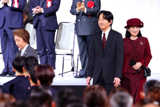 (L-R) JOCSeiko Hashimoto, Crown Prince Akishino, Princess Kiko, JANUARY 18, 2026 - Olympic : Japan national team, Nationalteam Organization Ceremony for the Milano Cortina 2026 Olympic Winter games, Winterspiele,Spiele, Summer games in Chiba, Japan. Noxthirdxpartyxsales  aflo_316488386