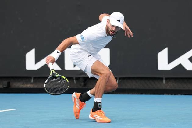 Jacob Fearnley during his first round match Australian Open tennis tournament, Day Two, Melbourne Park, Australia - 19 Jan 2026Melbourne Melbourne Park Victoria (VIC) Australia  Copyright: xRachelxBach Shutterstockx 16303002bx